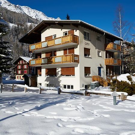 Haus City Saas-Grund Exterior photo